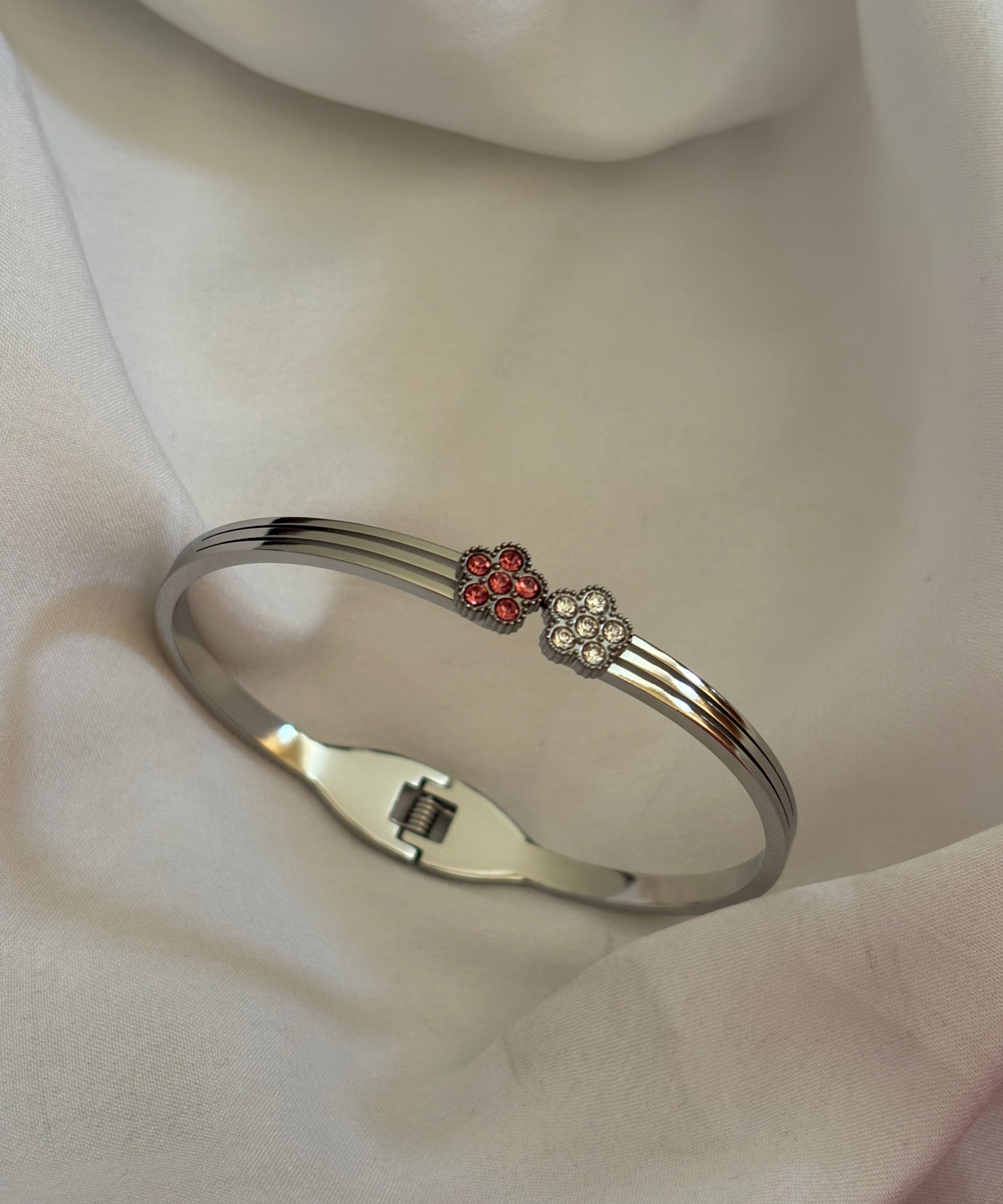 Flora bracelet