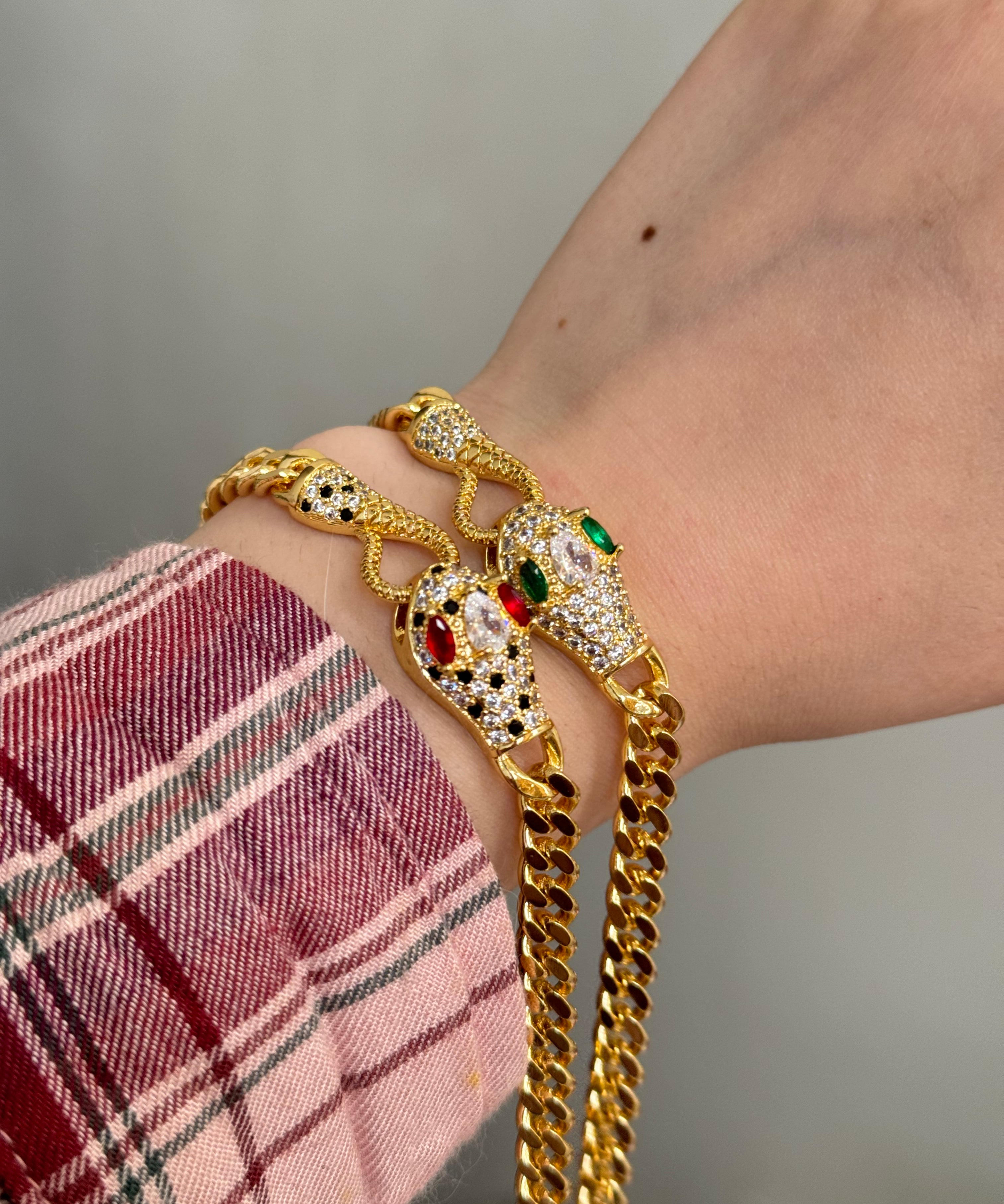 Serpent bracelet