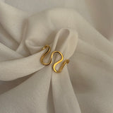 Swirl ring