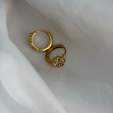 Clov earring