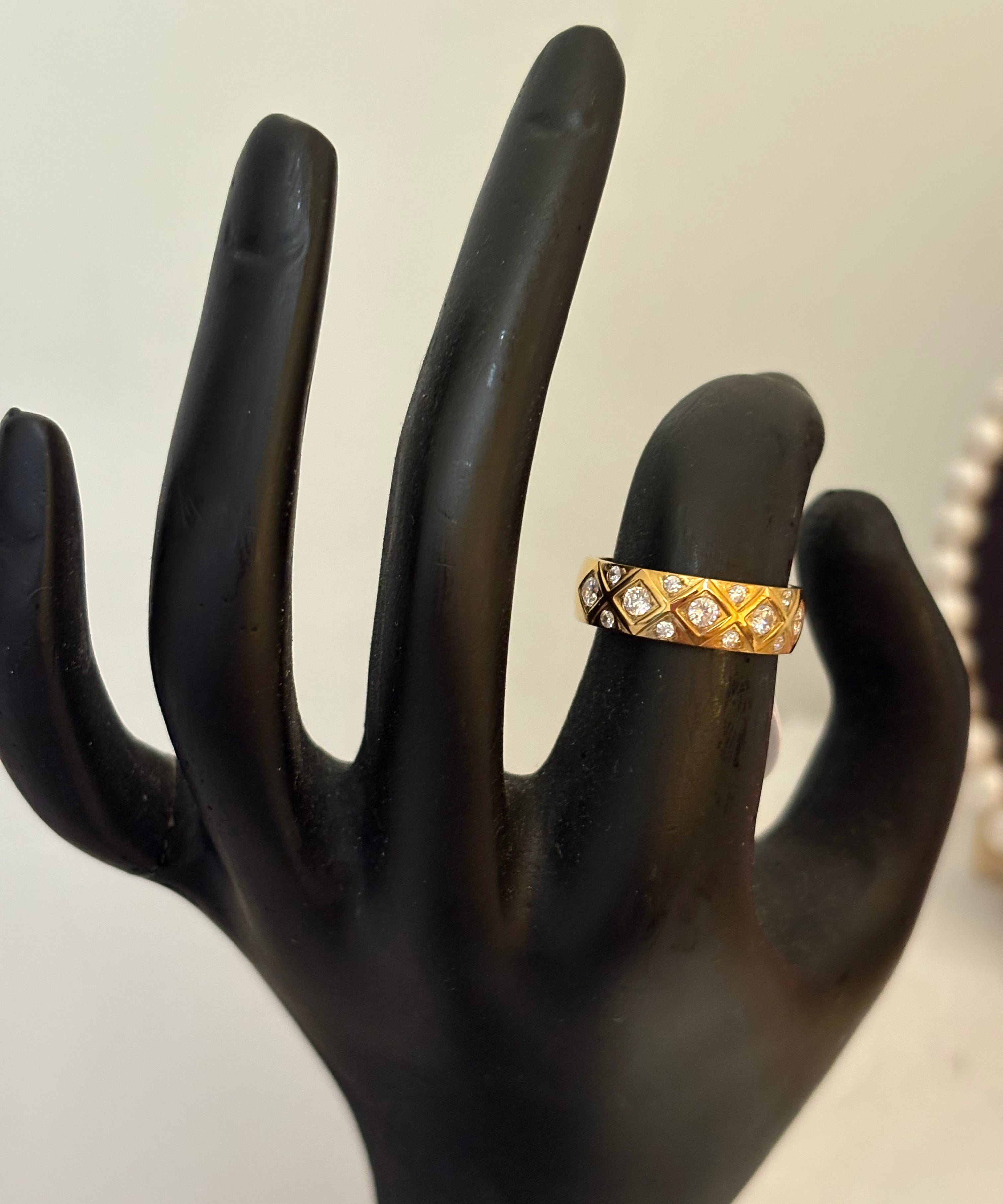 Lili ring