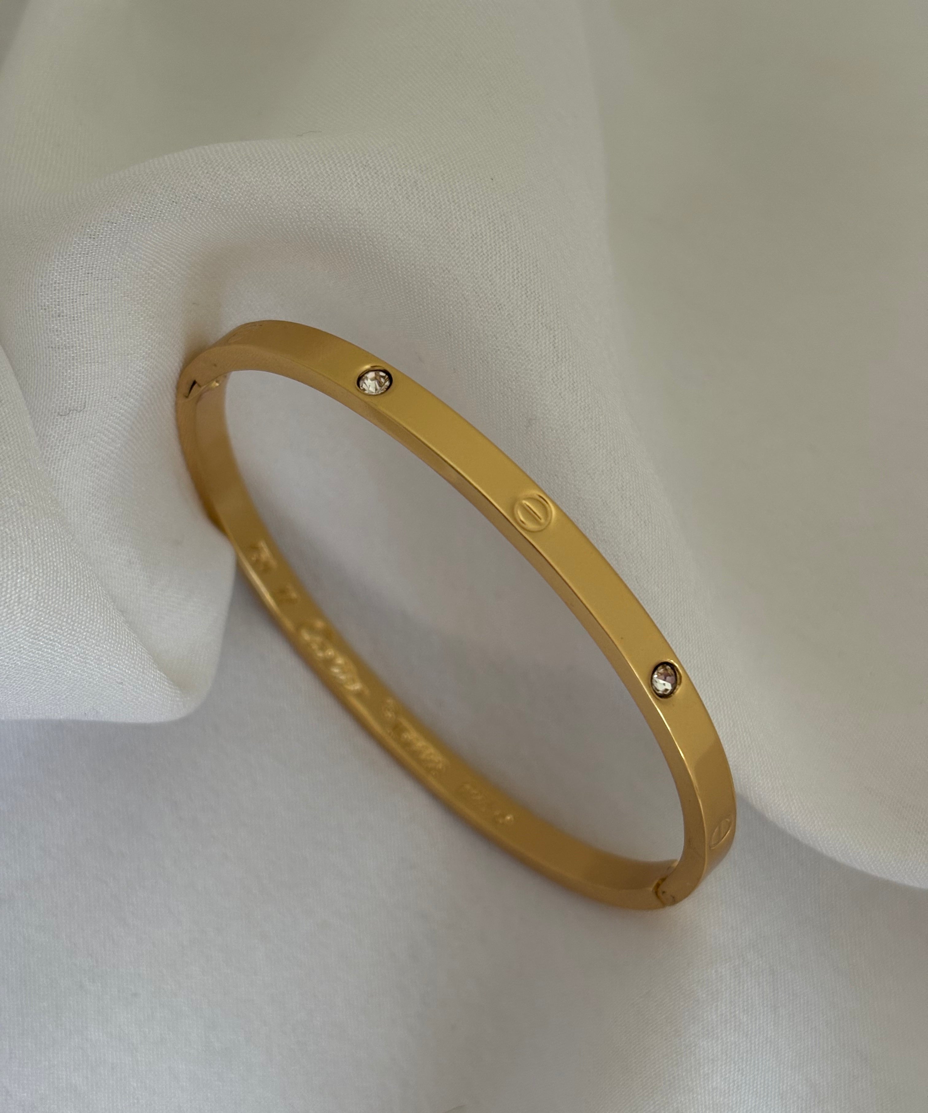 Thin love band