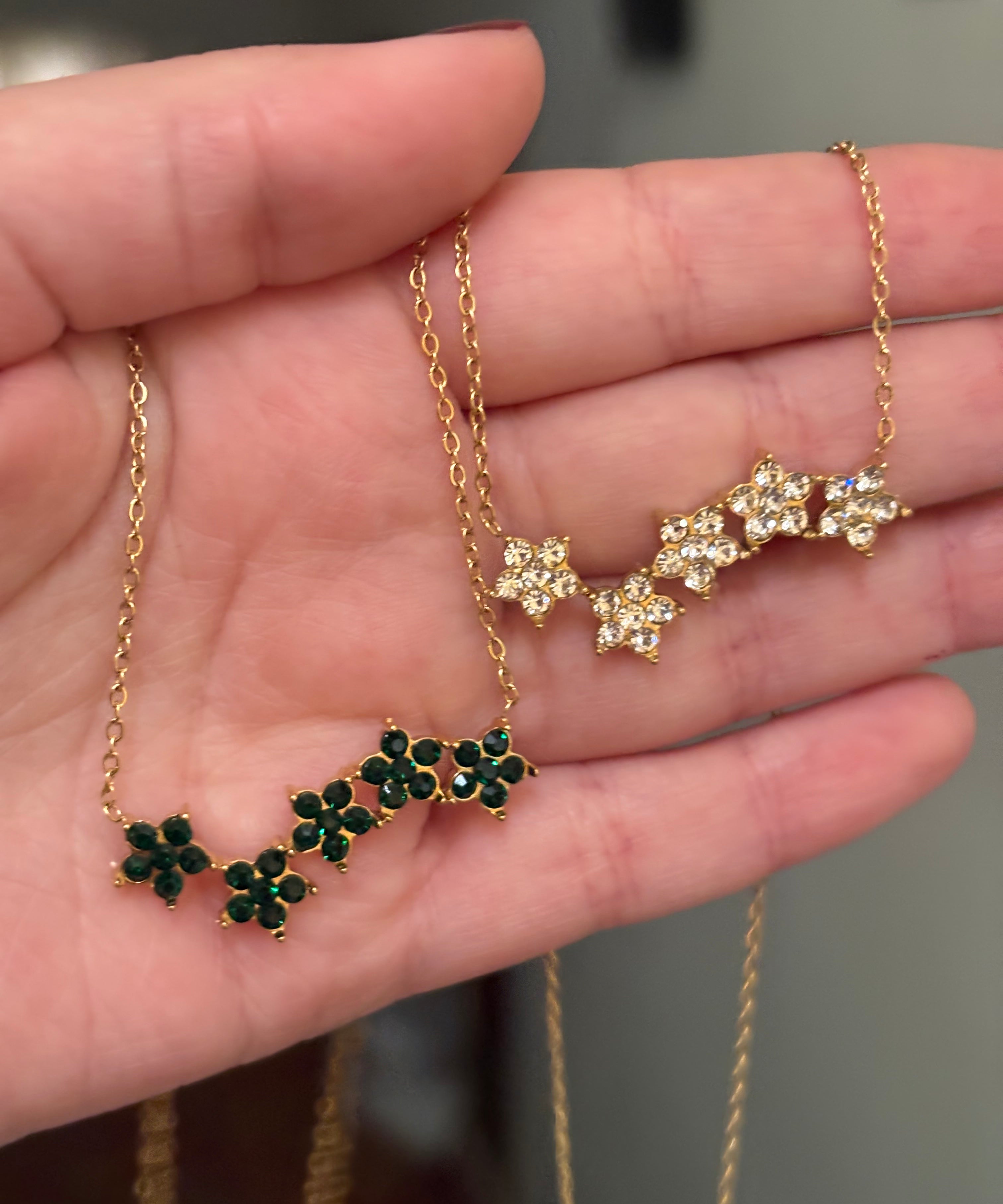 Flowers necklace