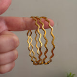 Wavy bangles