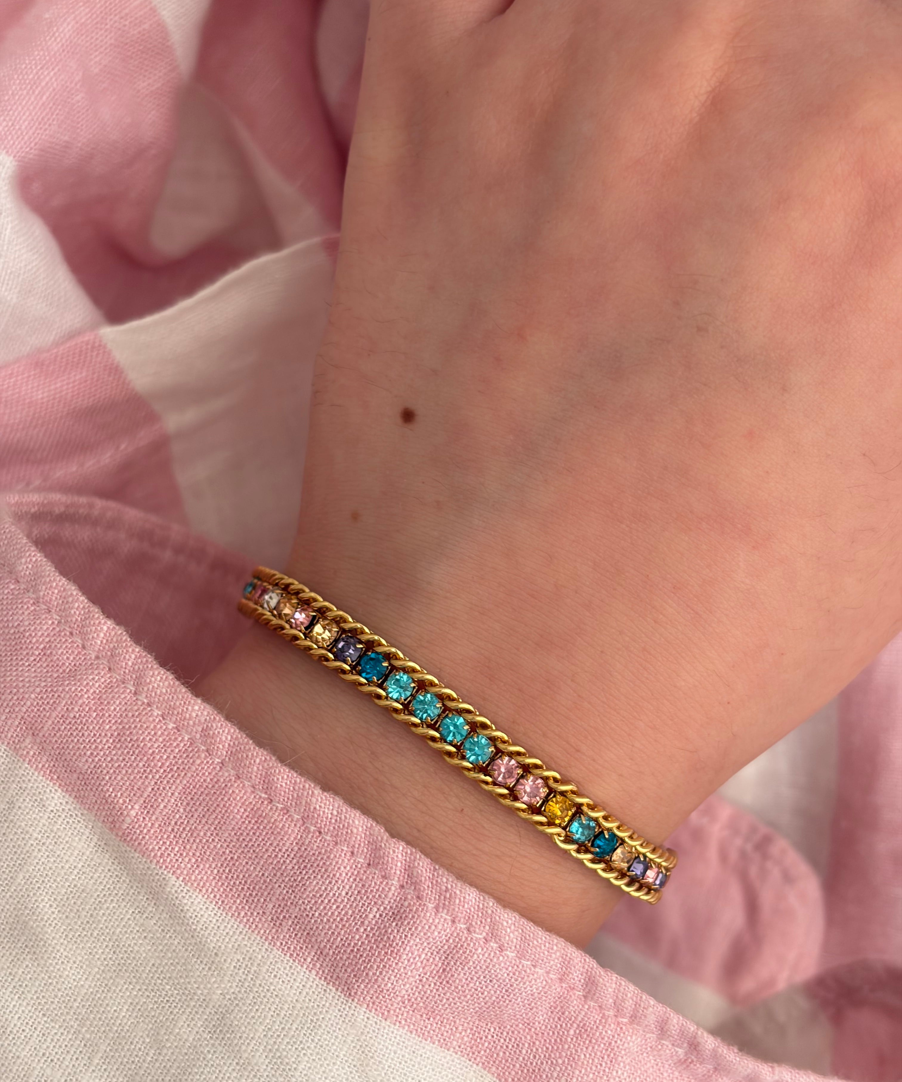Custod bracelet