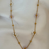 Pink daisy necklace