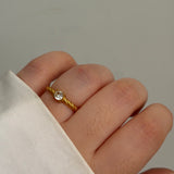 Amie ring