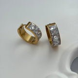 Solid earring