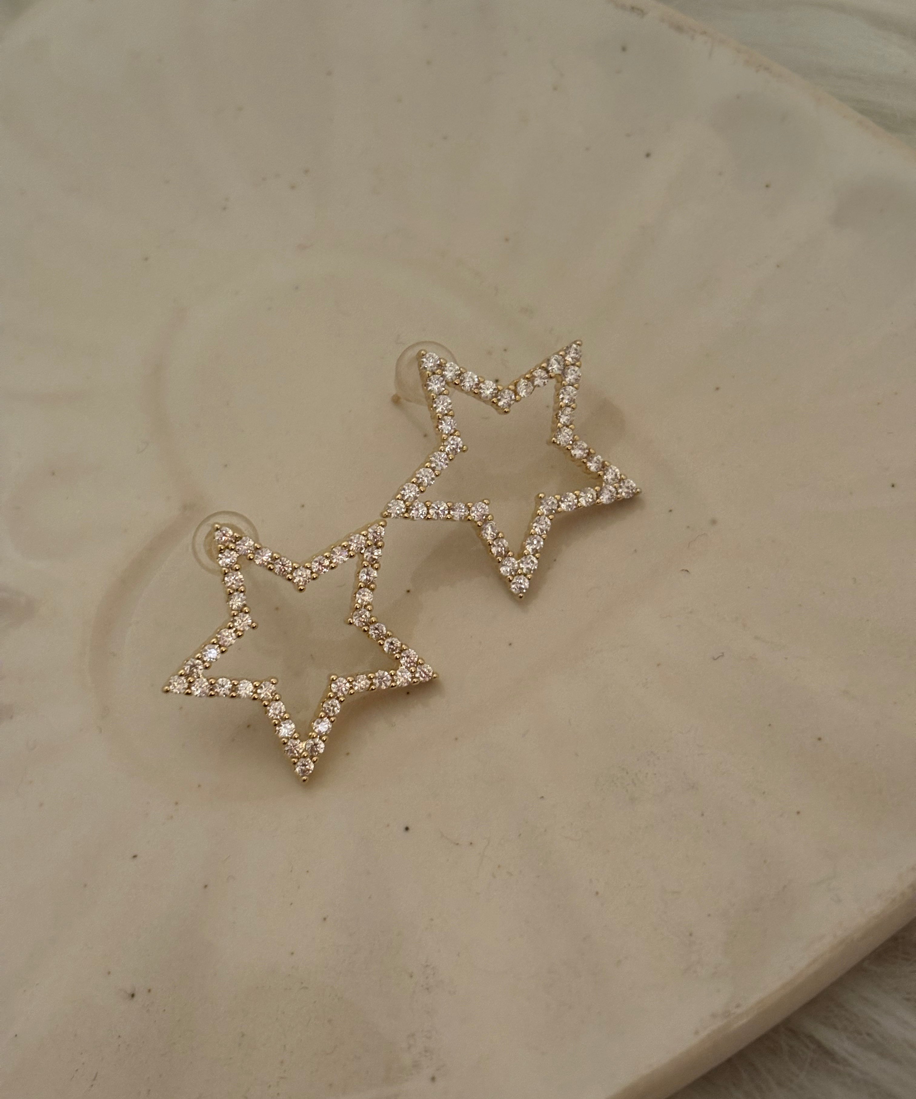 Star earring
