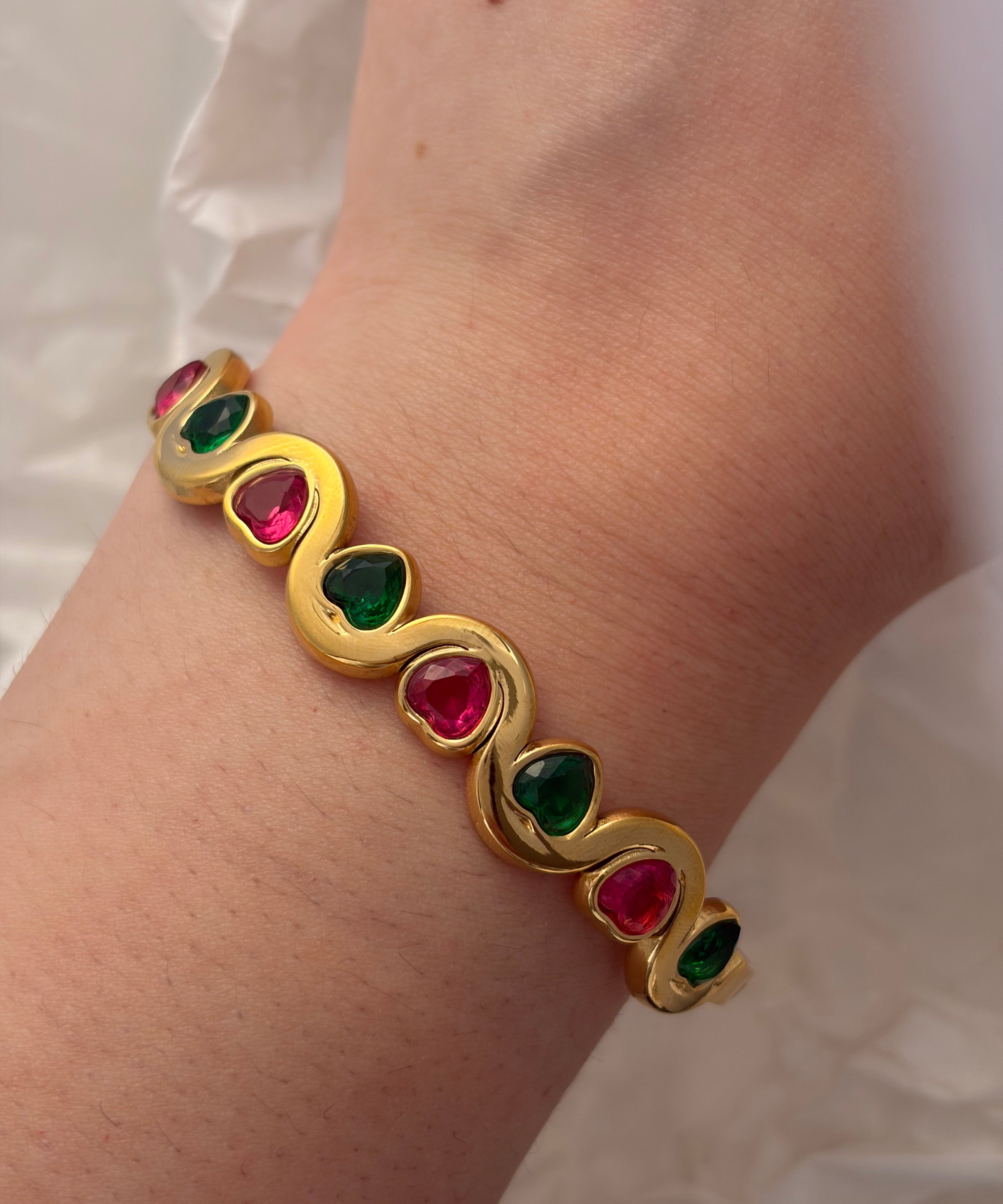 Hearts bracelet
