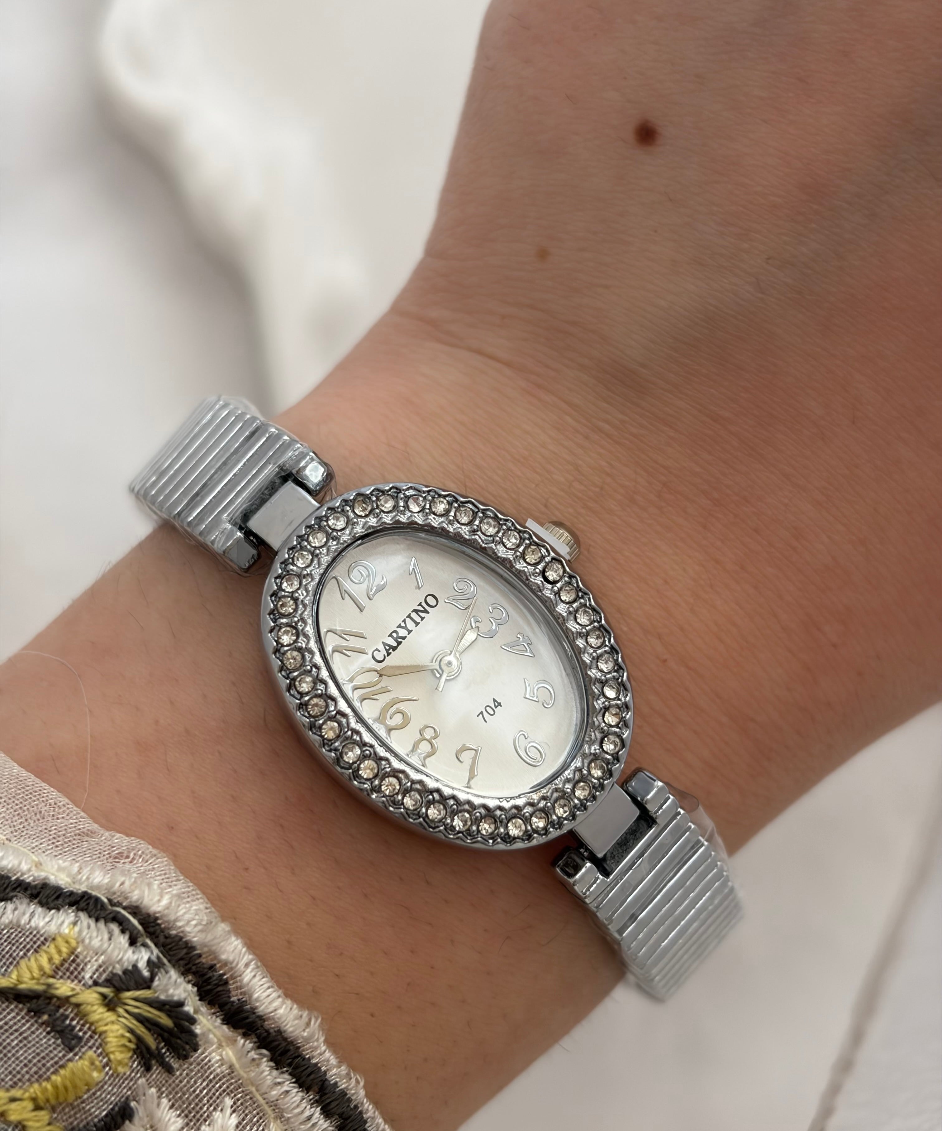 Glam watch
