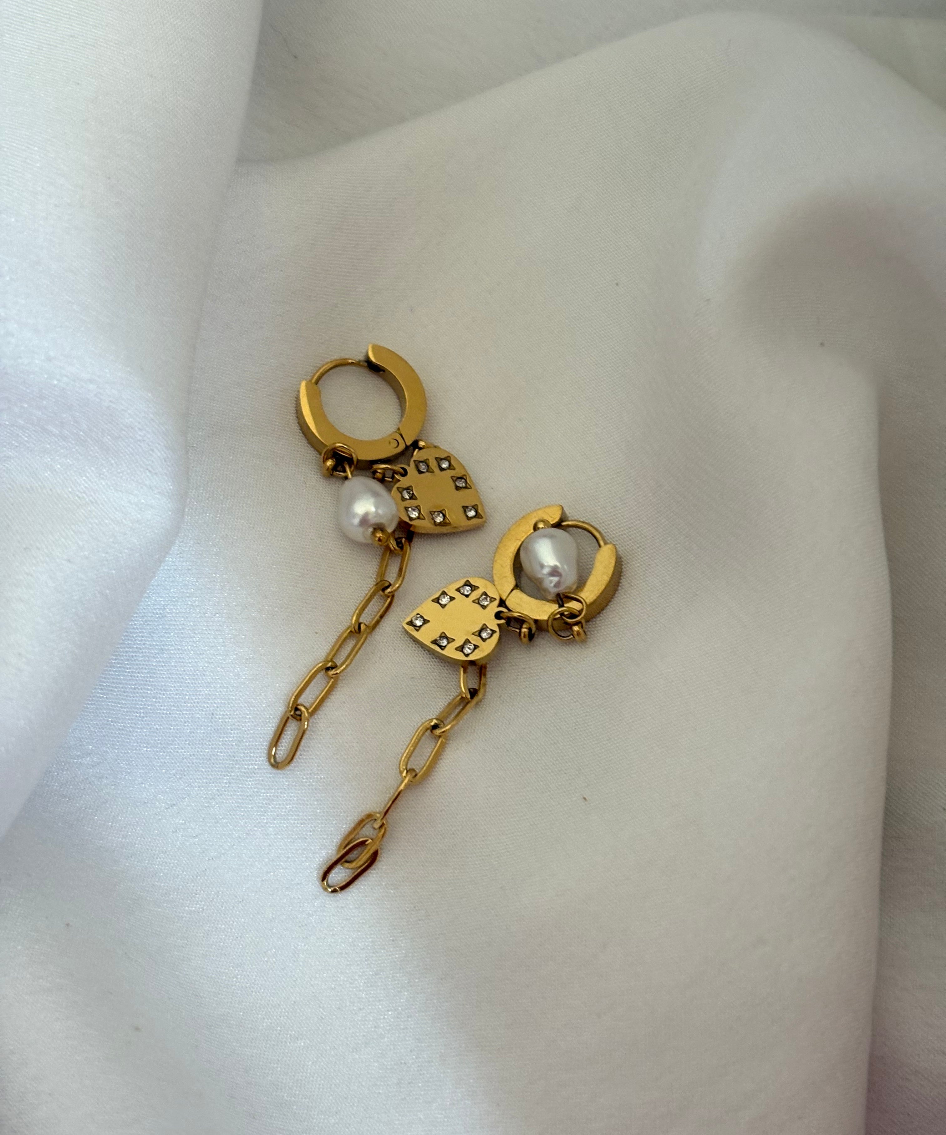Charm earring