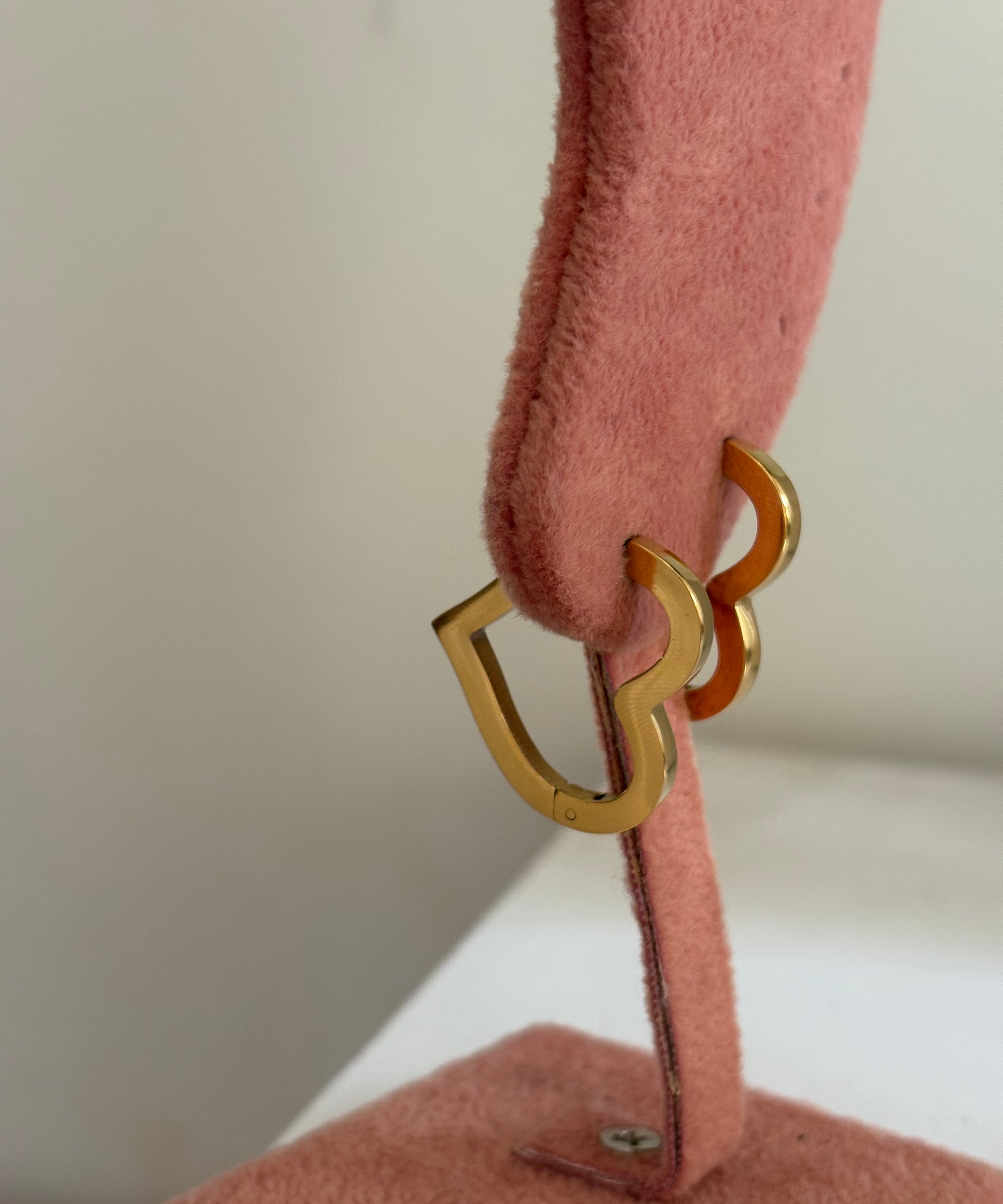Heart hoops