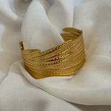 Leaf cuff