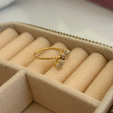 Cloves ring