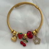 Clove strawberry bracelet