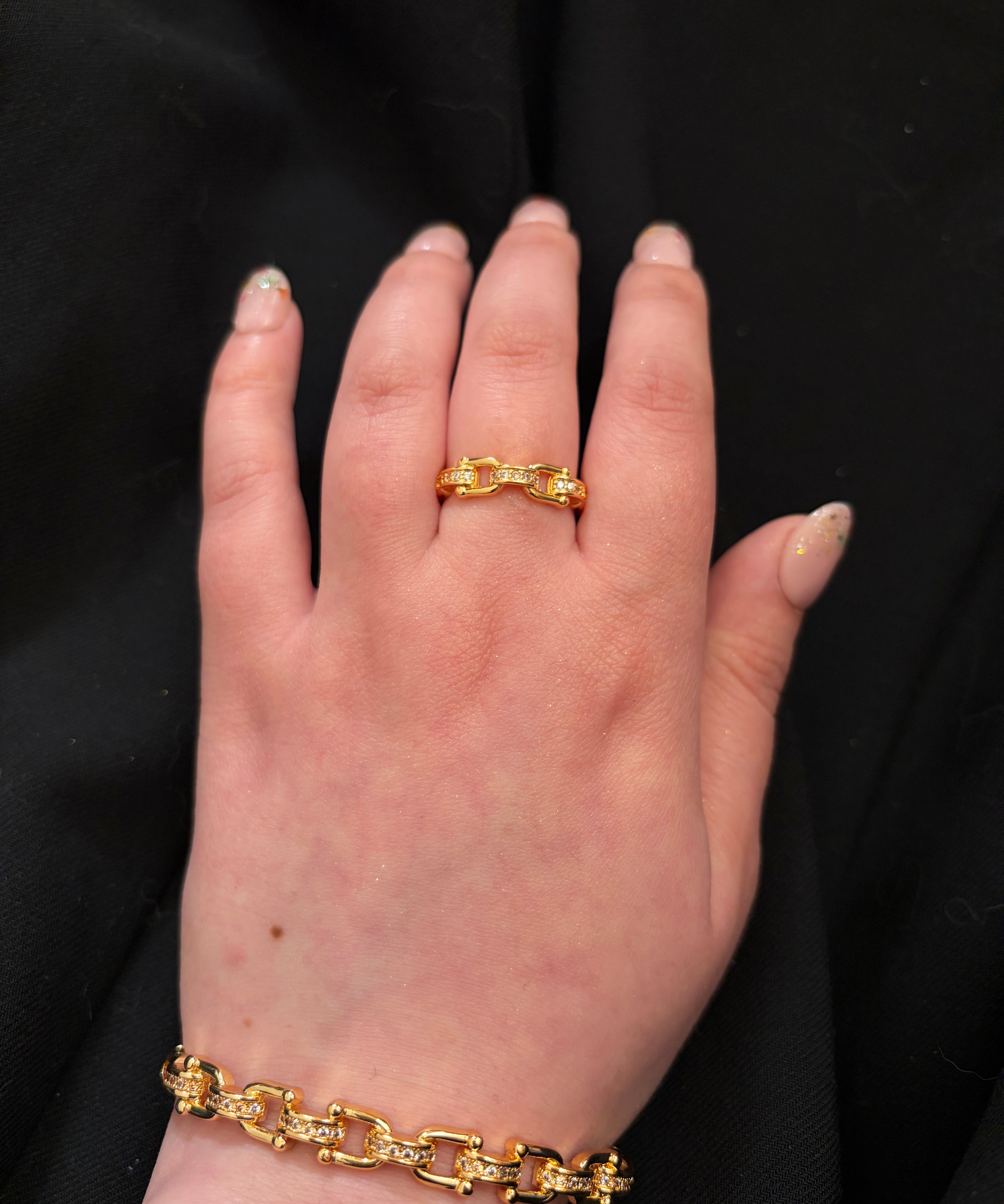 Link studded combo