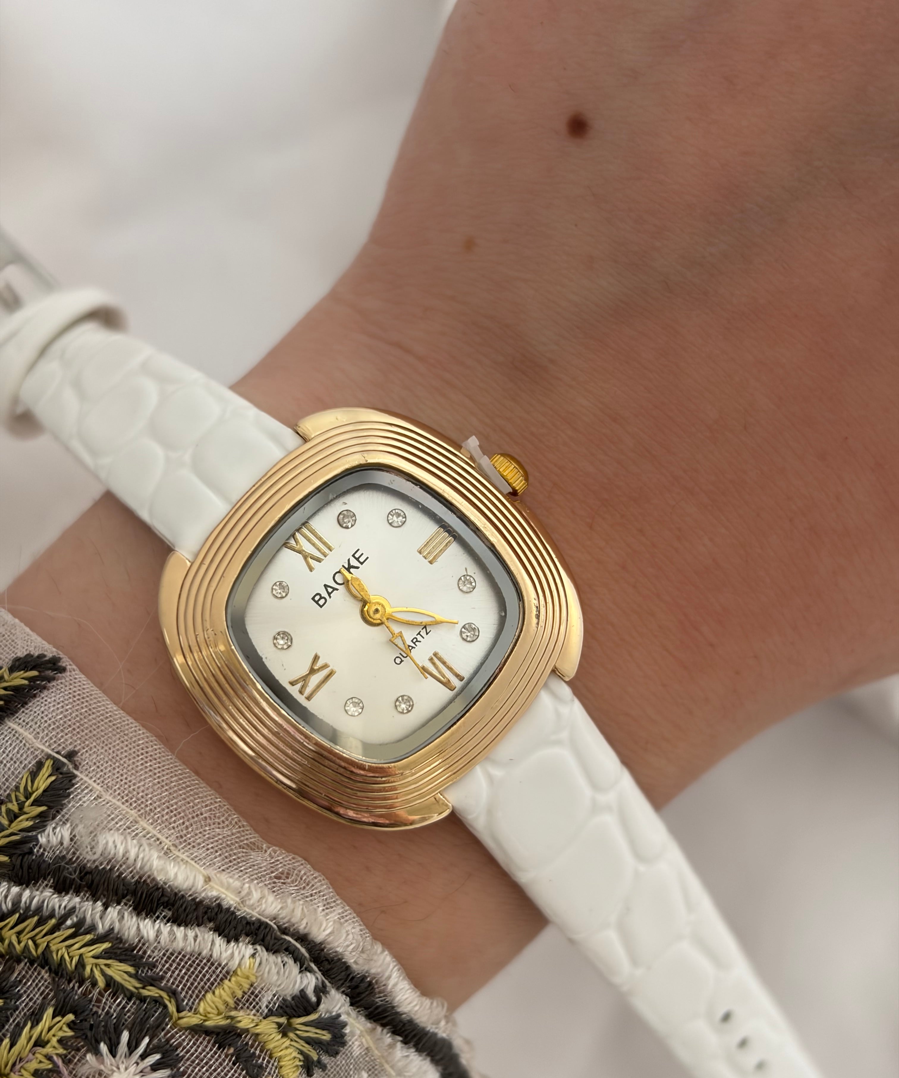 Glow watch