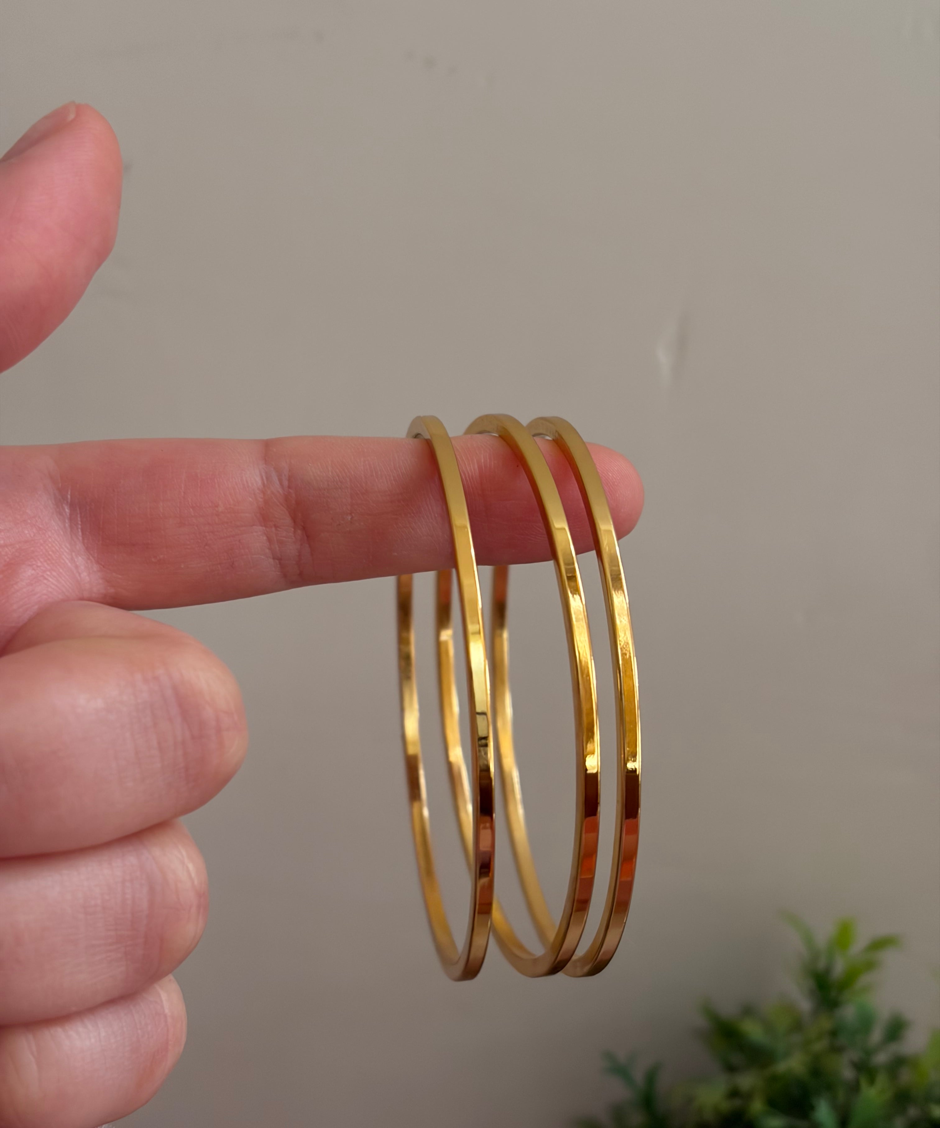Simple bangles