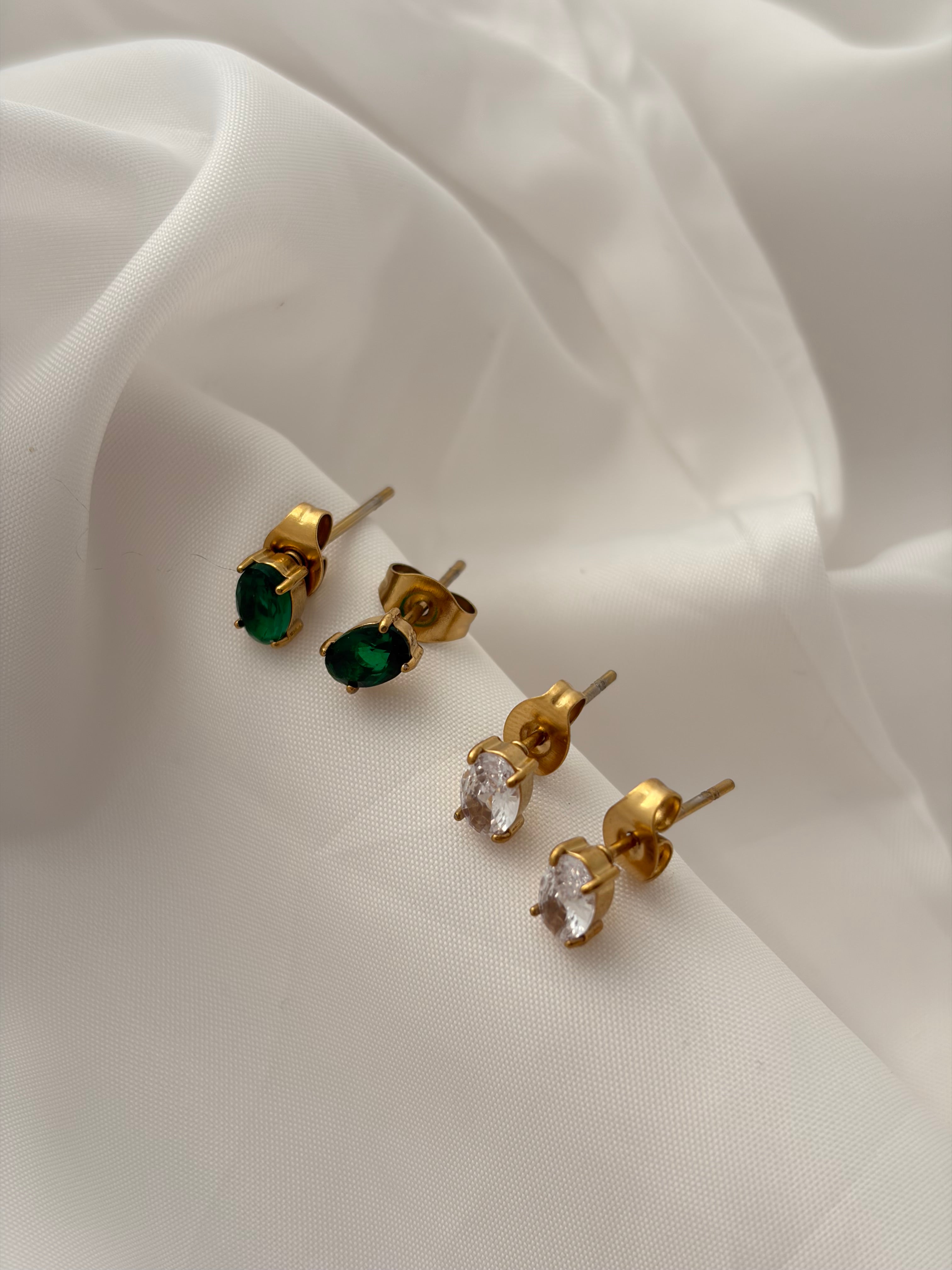 Oval stud