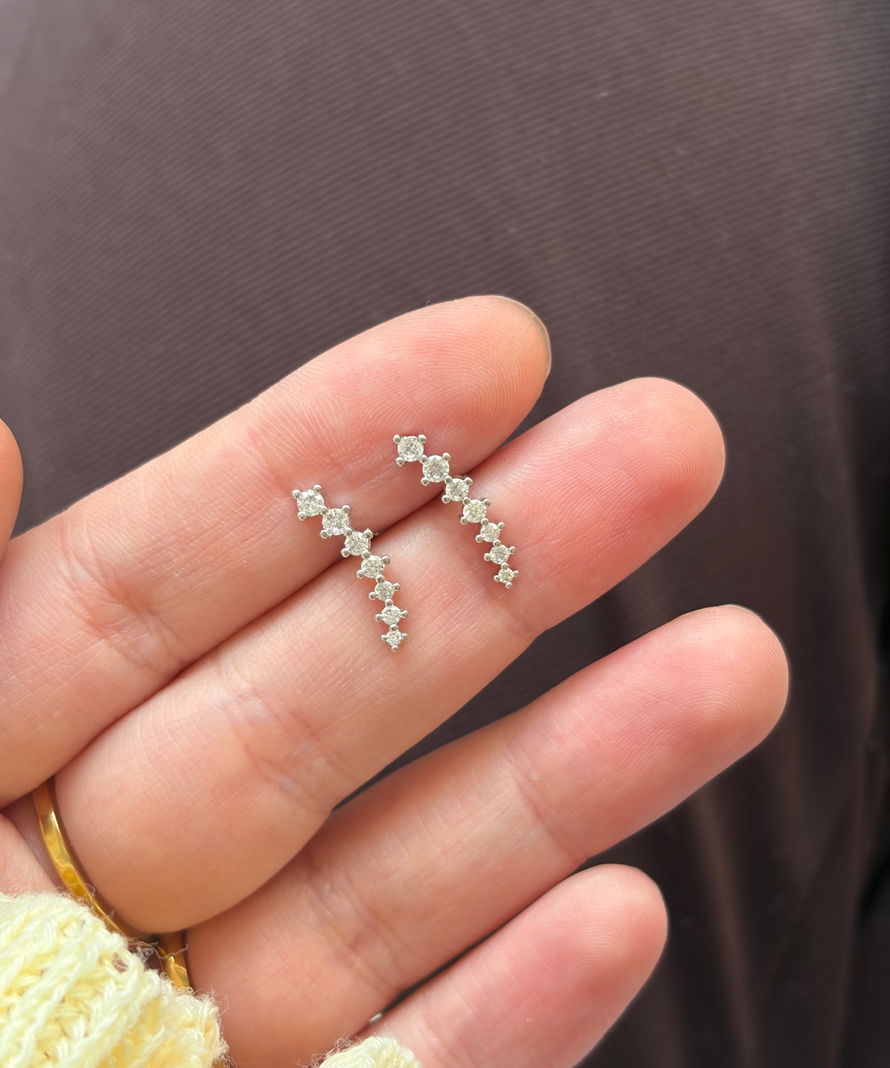 Titat stud (ball back)