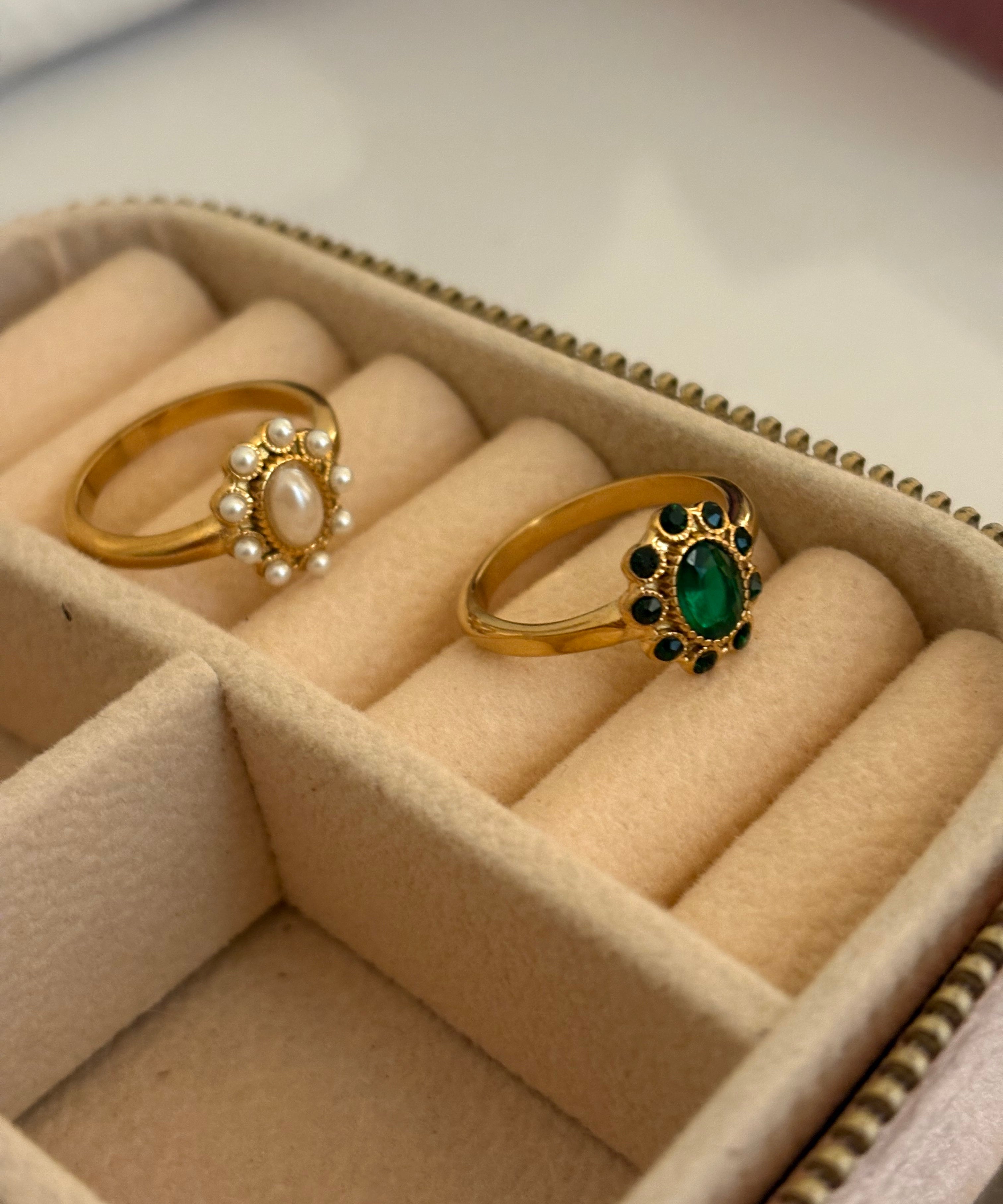 Antique ring