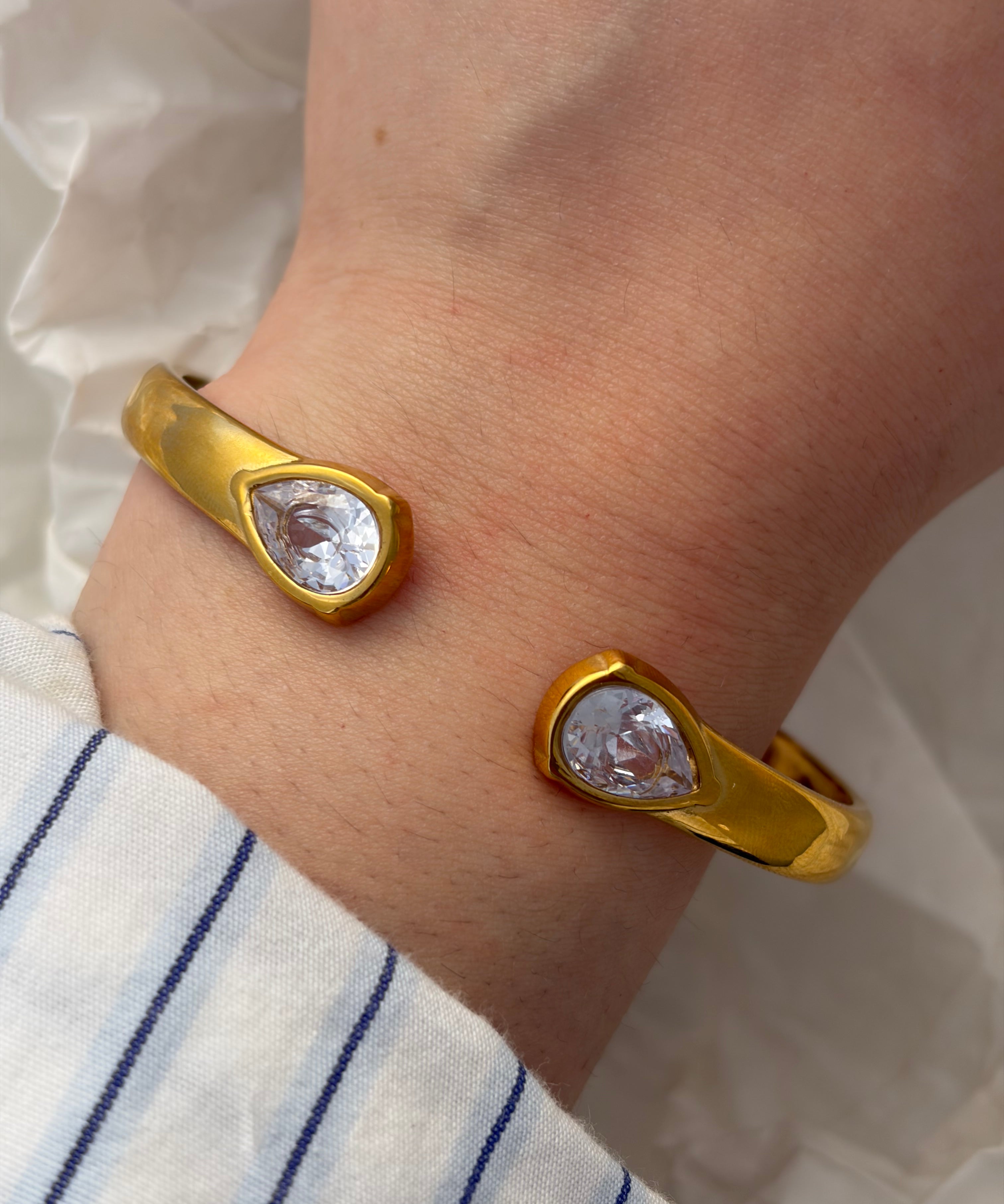 Sin bracelet