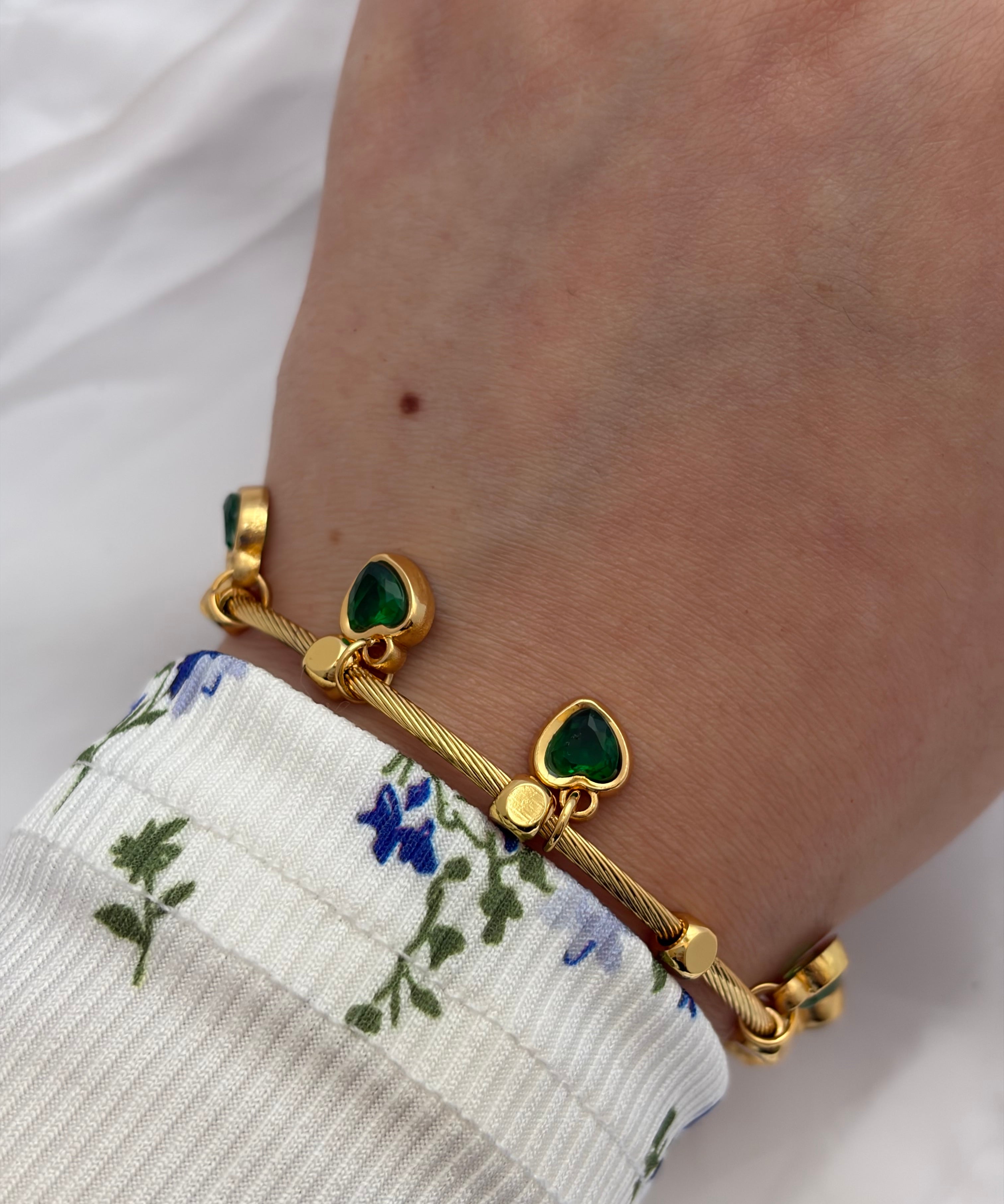 Heart charm bracelet