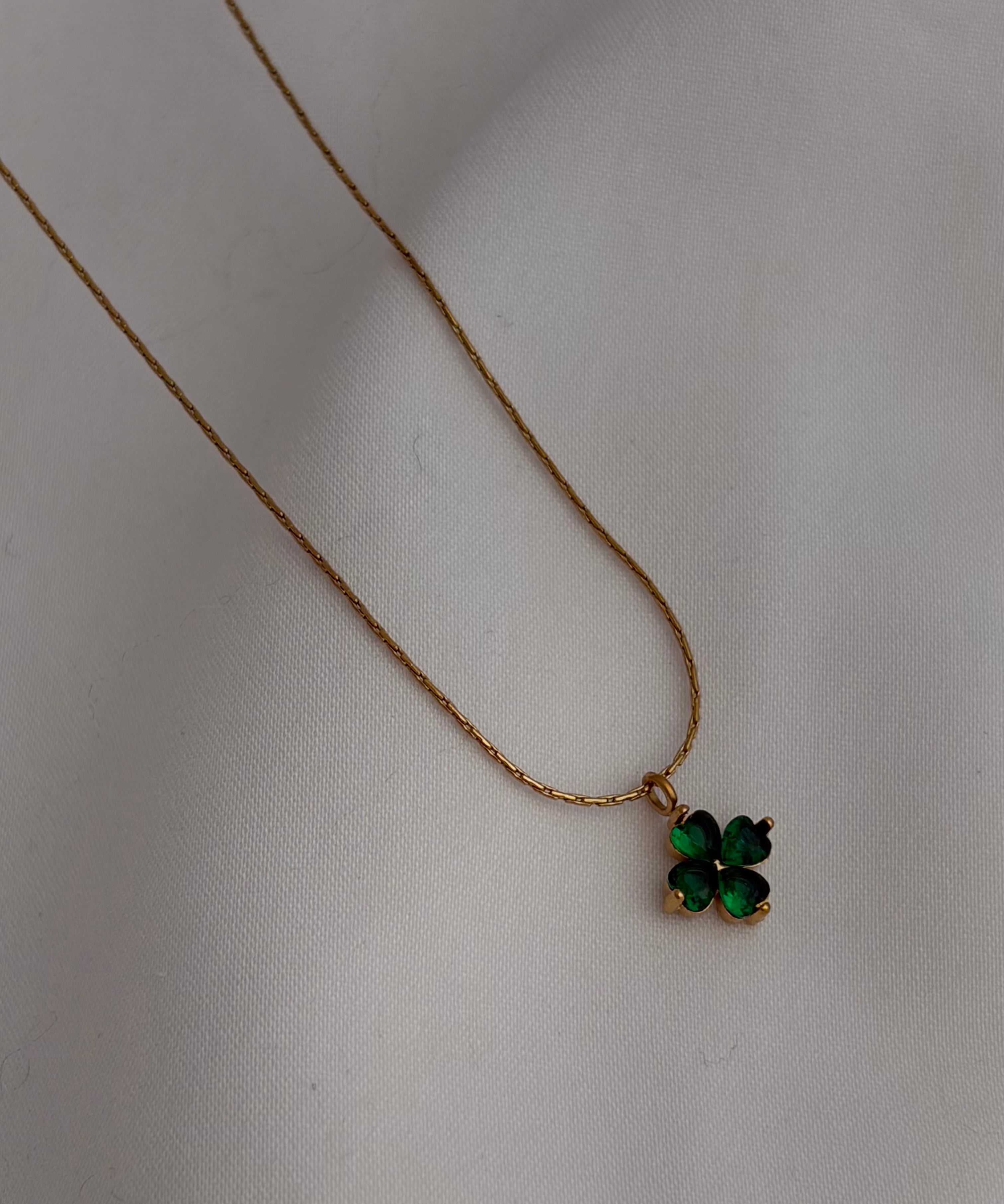 Ivy necklace