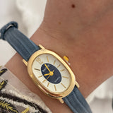 Catchy watch