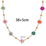 Daisy necklace