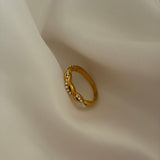 Darla ring