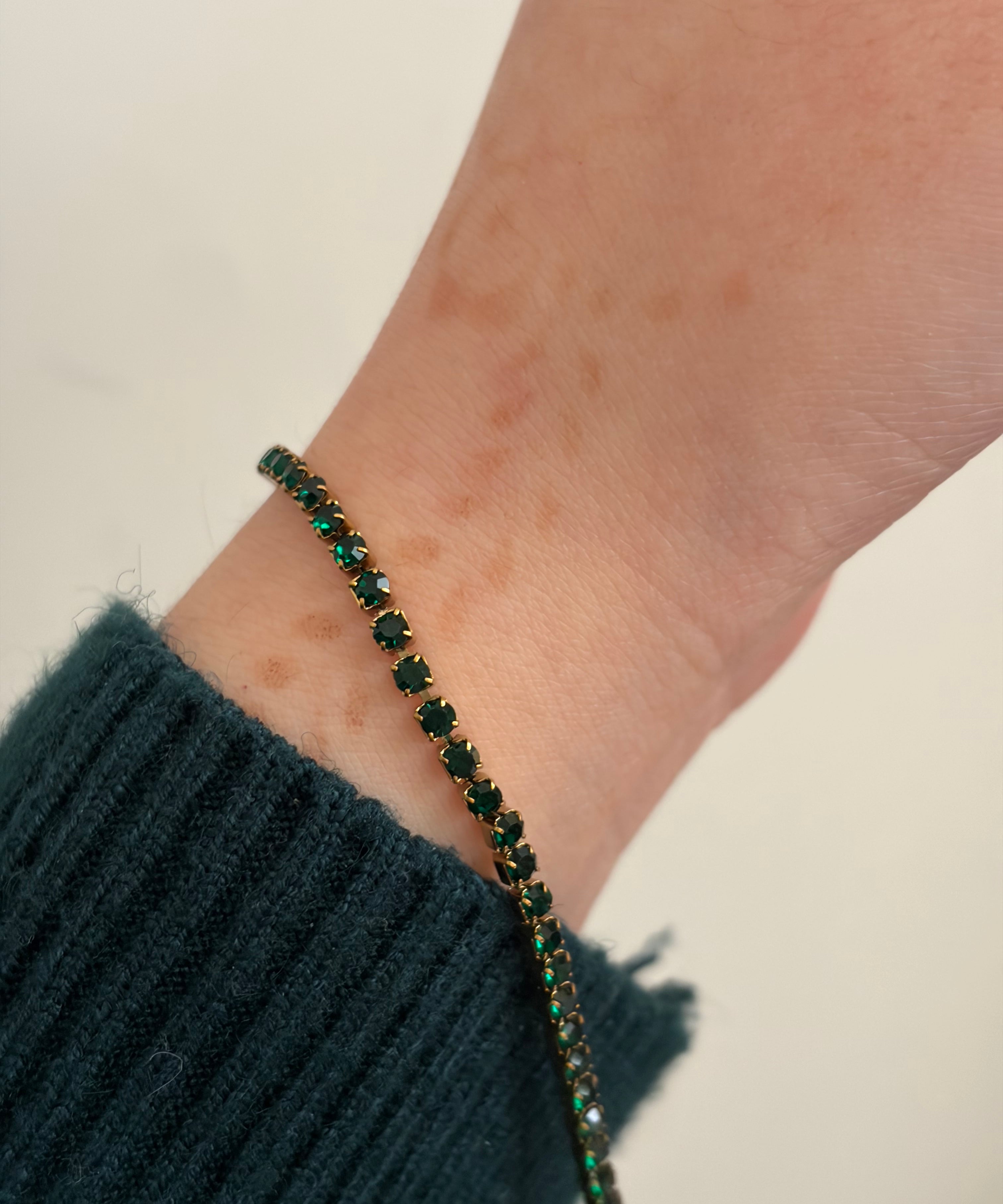 Emerald bracelet