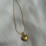 Louis necklace