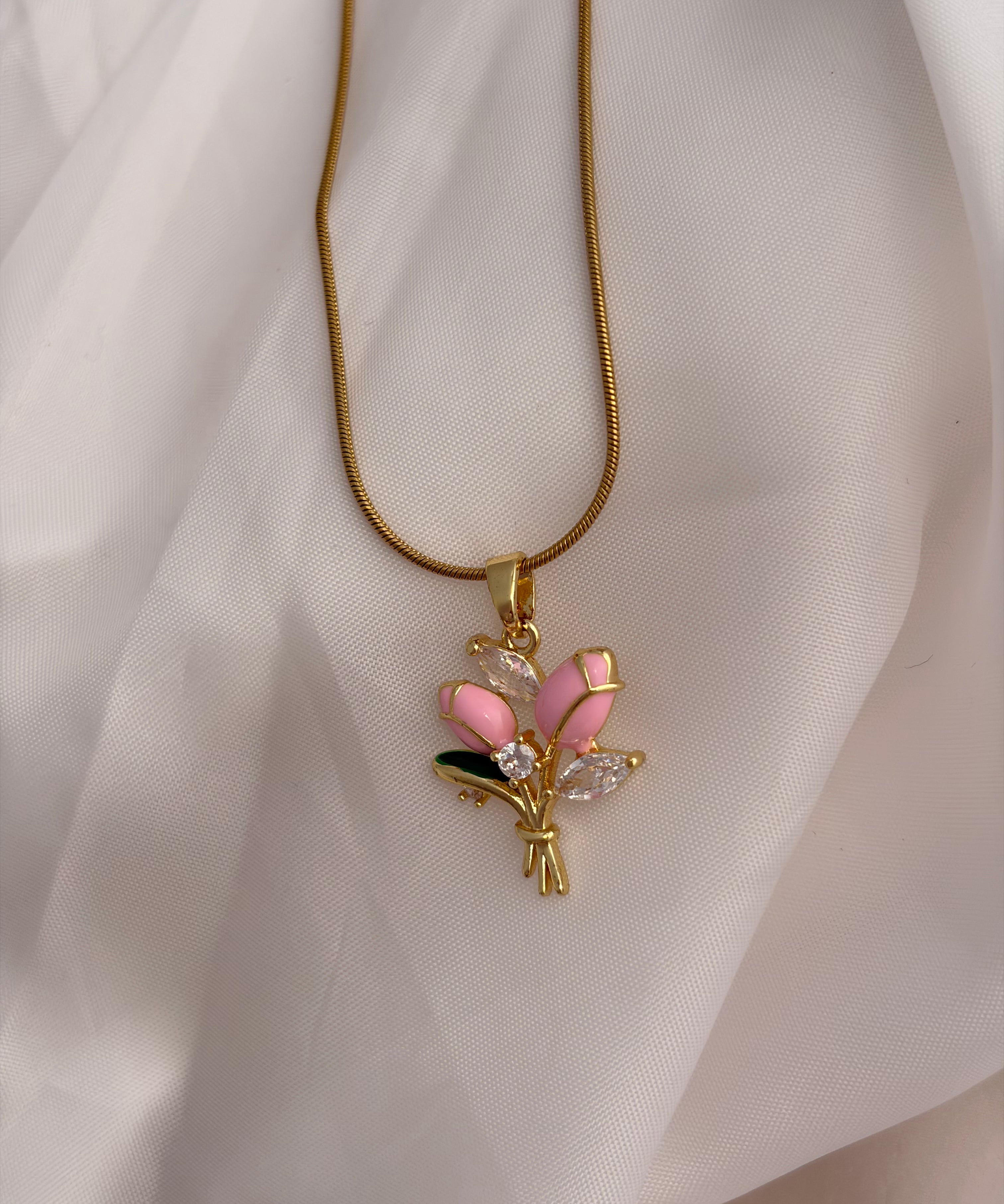 Tulip necklace