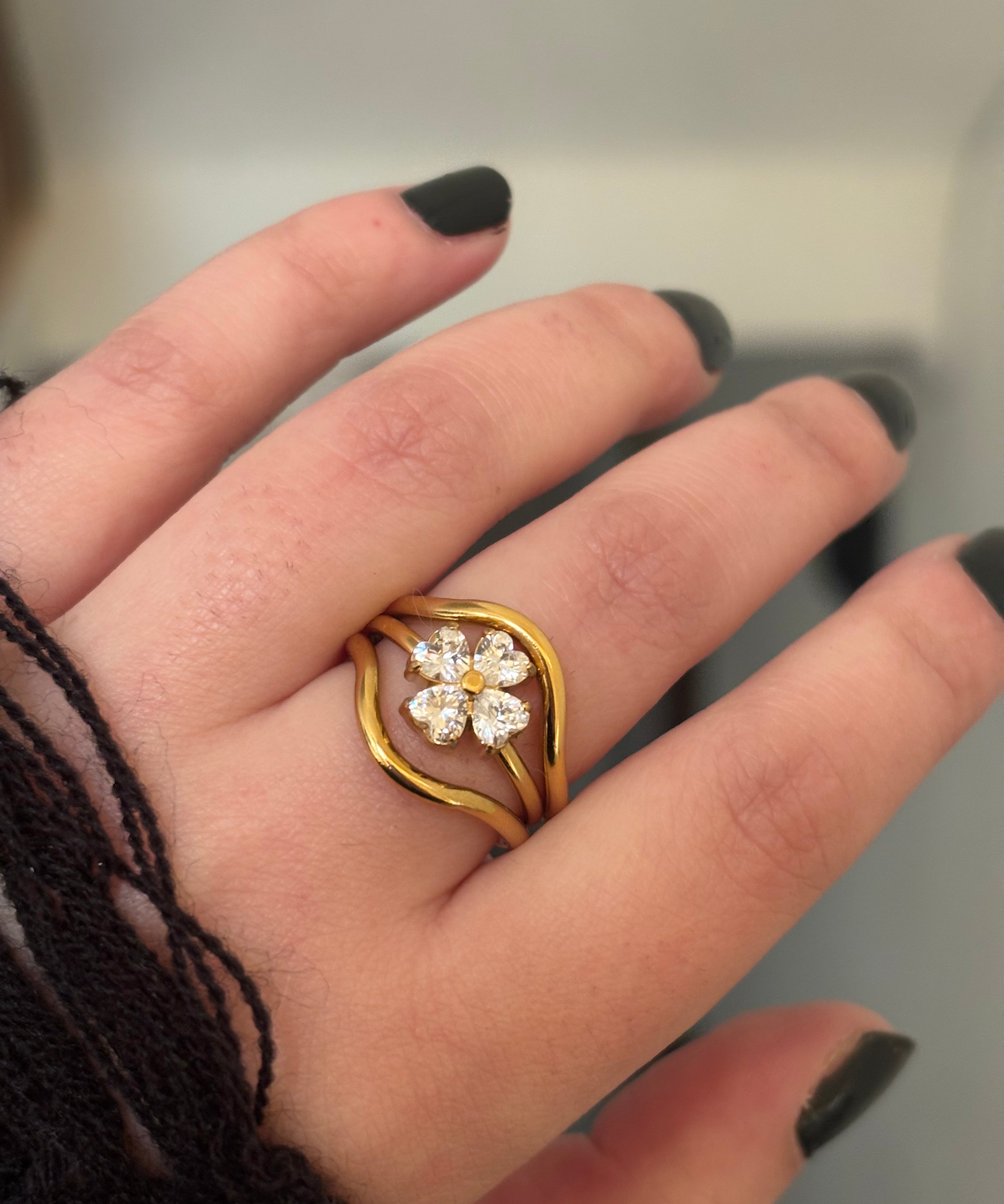 Bling ring set