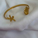 Shell cuff