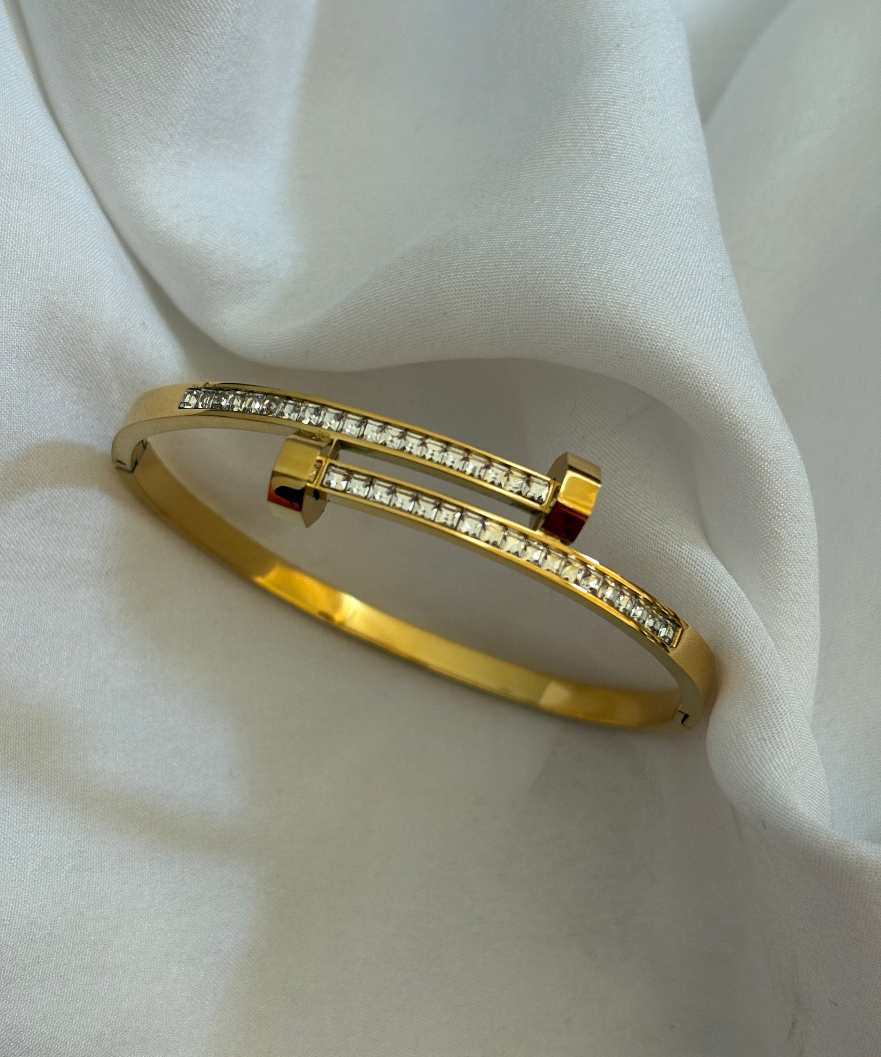 Atma bracelet