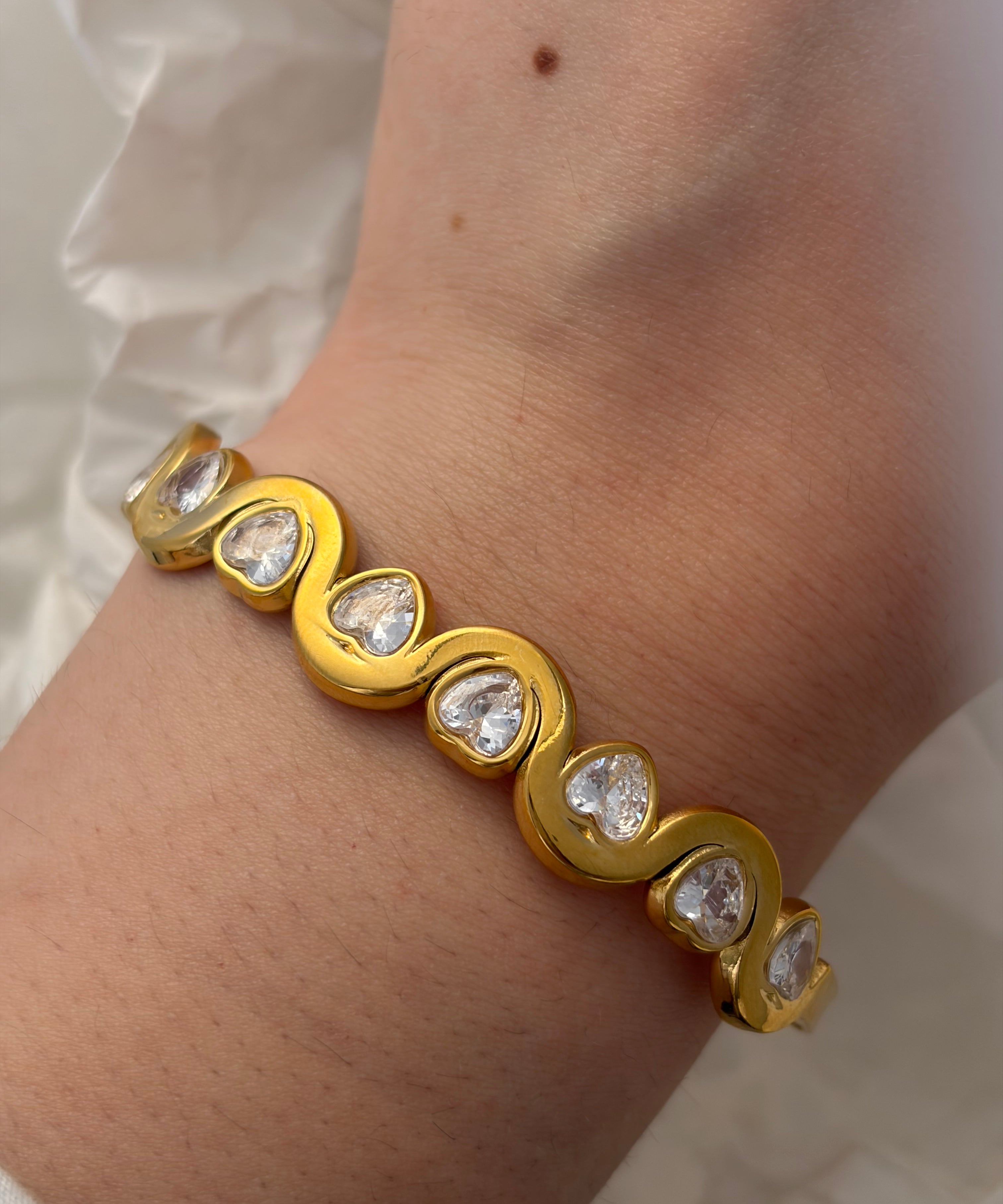 Hearts bracelet