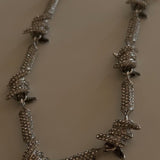 Knot ice chain